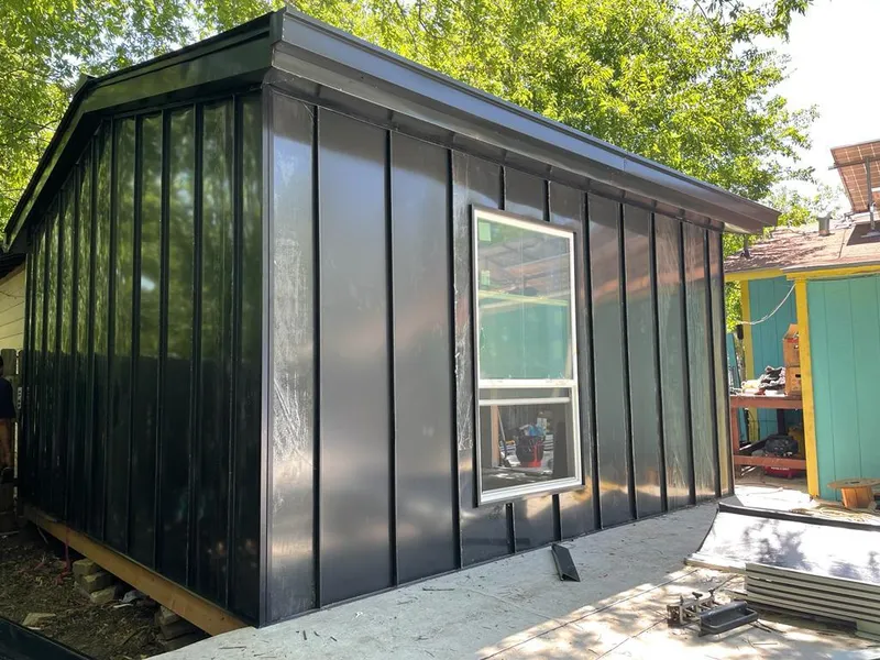 Black standing seam metal wall panels for Metal Roof Installation in Antwerp